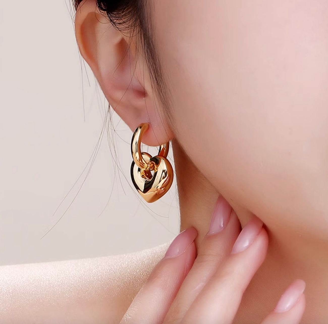 K18YG イエローゴールド 18K ピアス フープピアス リングピアス 2way イタリアンジュエリー 大ぶり ハート ハート型 ハートモチーフ 中空 チャーム