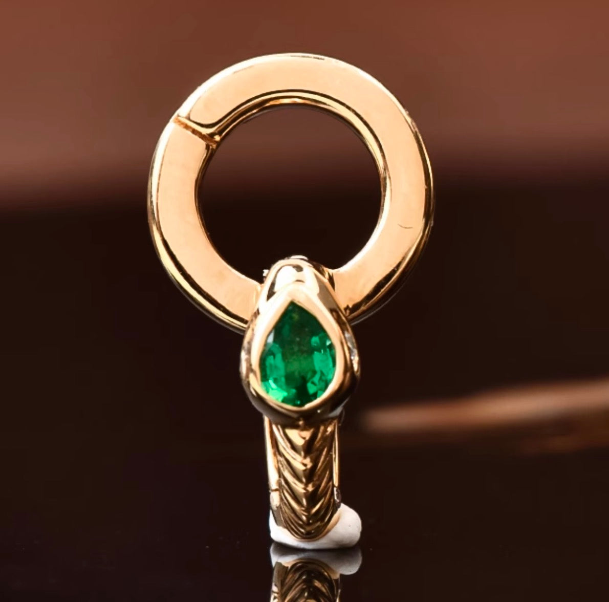 K18YG エメラルド バチカン パーツ 繋ぎ クリッカー コネクター 18K ペンダントパーツ クラスプ YG ダイヤモンド ダイヤ ロック付き マルチバチカン