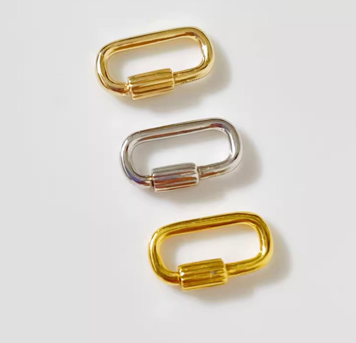 K18YG K18WG チャーム コネクタ コイル式 クラスプ 開口 コマ オーバル 18K YG イエローゴールド WG ホワイトゴールド パーツ 長方形