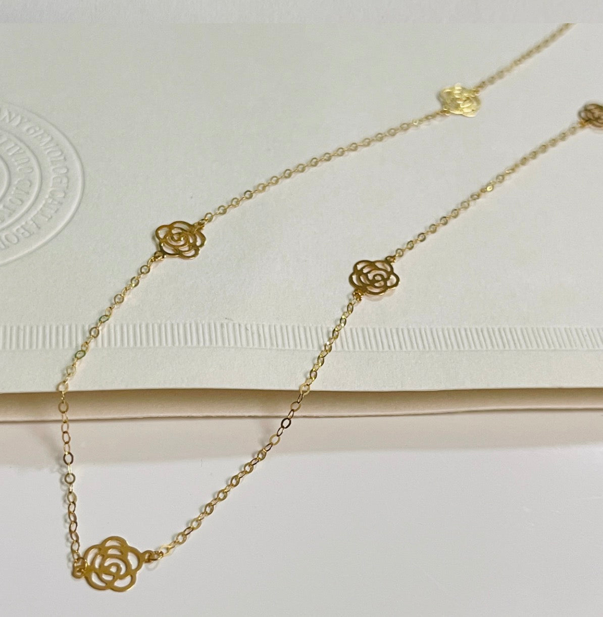 K18YG カメリア ネックレス 18K YG イエローゴールド ステーションネックレス 薔薇 花 45cm