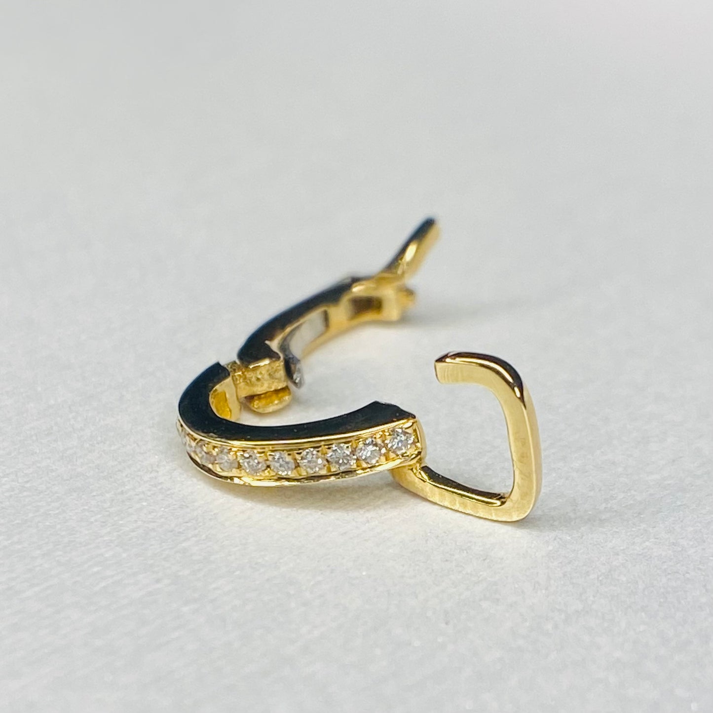 K18YG WG バチカン パーツ ダイヤモンド チャーム留め ダイヤ 18K チェーンパーツ ペンダントパーツ クラスプ ワンタッチ K18 YG マルチバチカン