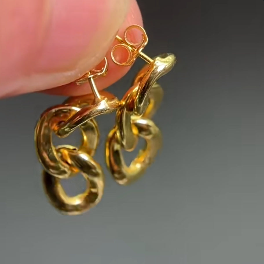 K18YG イエローゴールド 18K ピアス スタッドピアス イタリアンジュエリー 喜平チェーン チェーンピアス ツイスト 中空 ワンポイント 喜平
