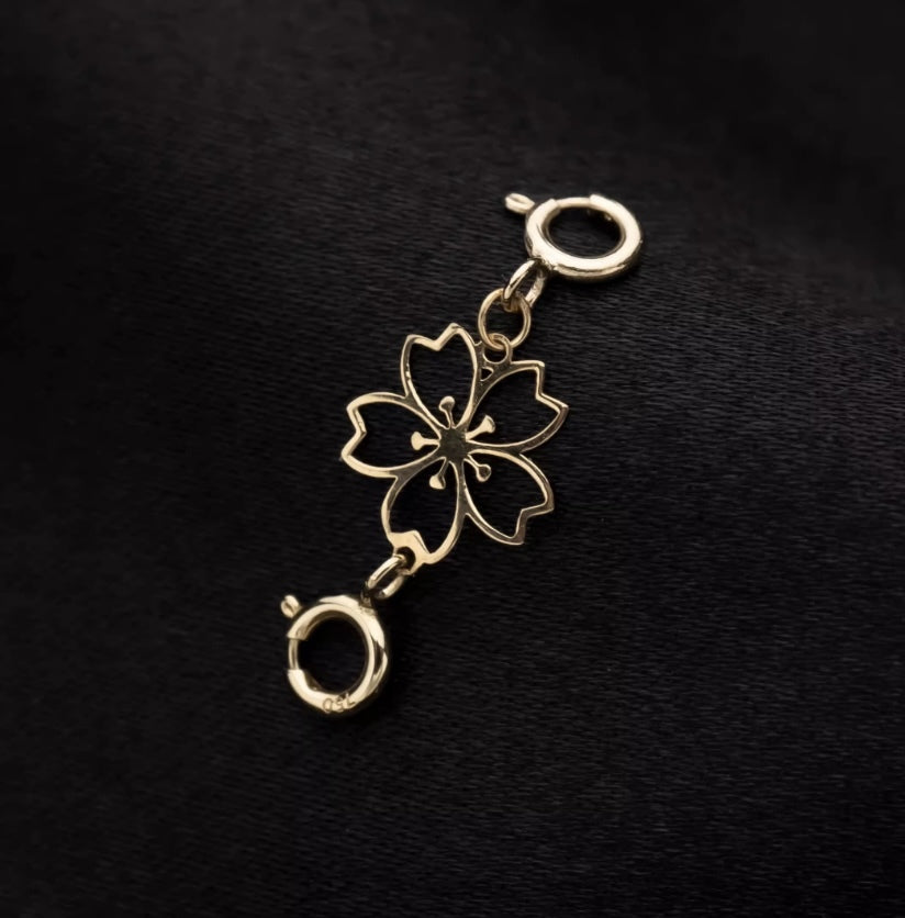 K18YG 引き輪 ヒキワ ひきわ 花 桜 梅 チェーンパーツ ネックレスパーツ YG 18K チャーム 両開口 コマ 花モチーフ 1.8cm / 3.8cm / 5.8cm 延伸 延ばす