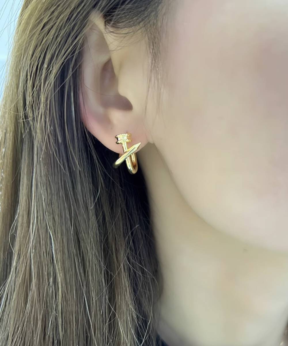 K18YG イエローゴールド 18K ピアス フープピアス リングピアス イタリアンジュエリー 輪っか 釘 釘モチーフ 中空 X