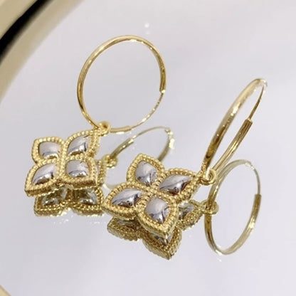 K18YG イエローゴールド 18K ピアス 2way フープピアス イタリアンジュエリー リングピアス 中空 四つ葉 花 クローバー 揺れる チャーム